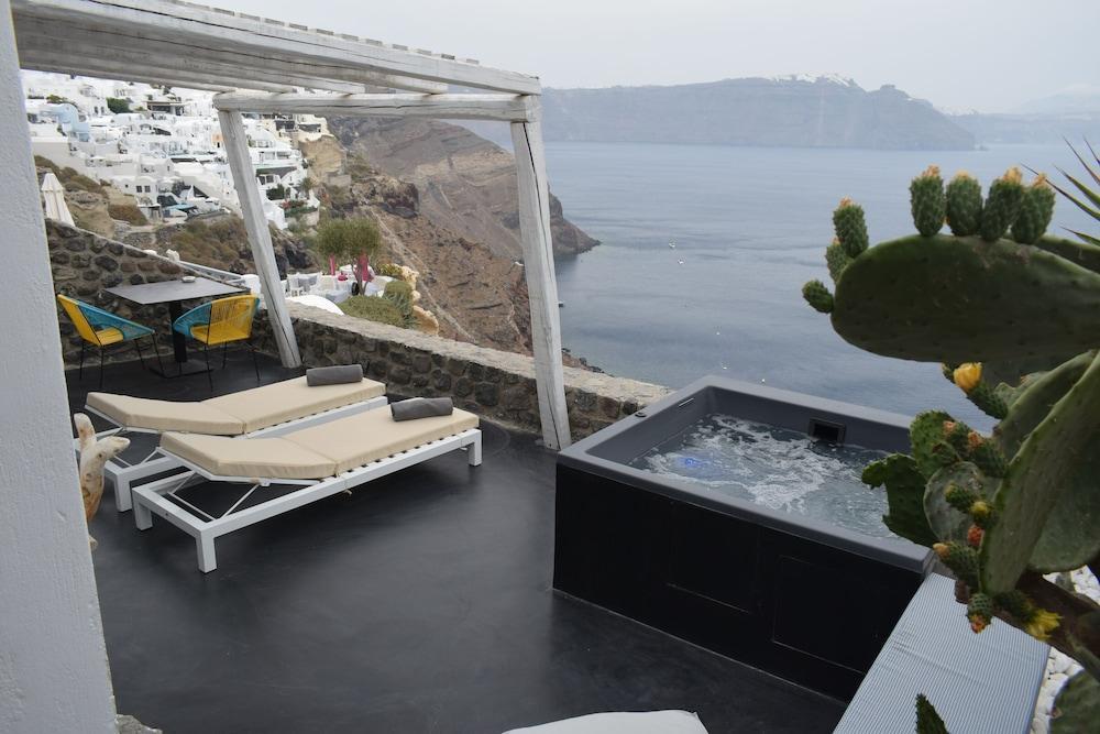 Solstice Luxury Suites Ía Kültér fotó